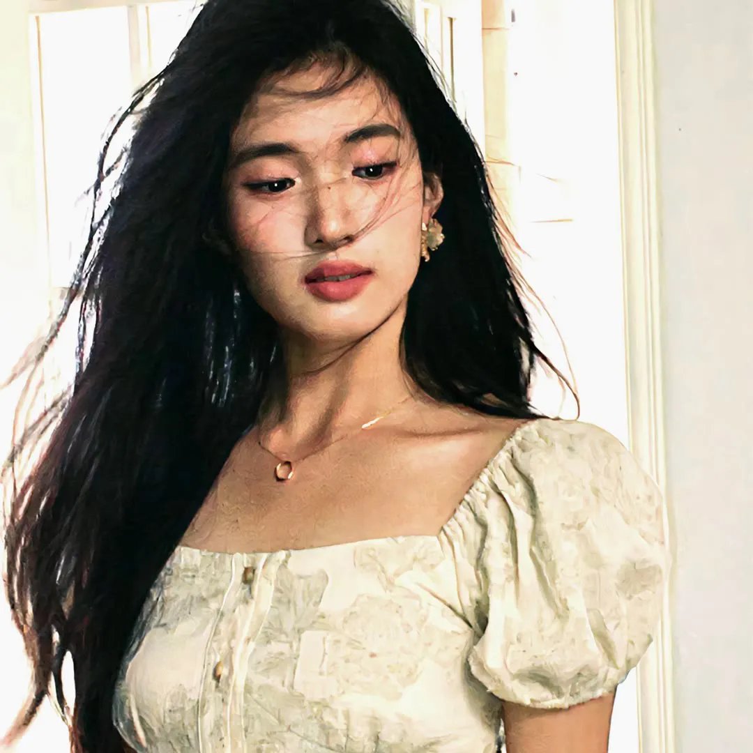 下午一点的她